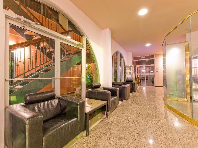 Queens Hotel Paramaribo Eksteriør bilde